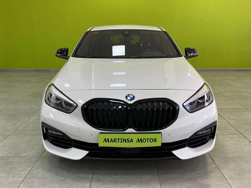 Usado BMW 116 Comfort Edition 116 CV (85 kW) 2021 Blanco Utilitario