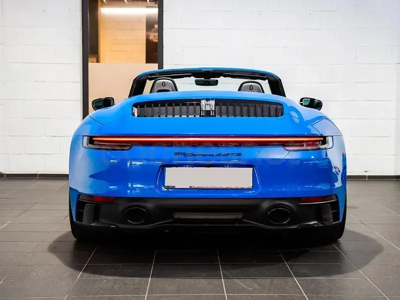 Usado Porsche 911 Carrera 4 GTS 480 CV (353 kW) 2024 Azul Descapotable