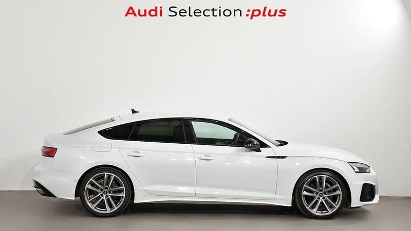 Usado Audi A5 Sportback 163 CV (119 kW) 2023 Blanco glaciar (metalizado) Utilitario