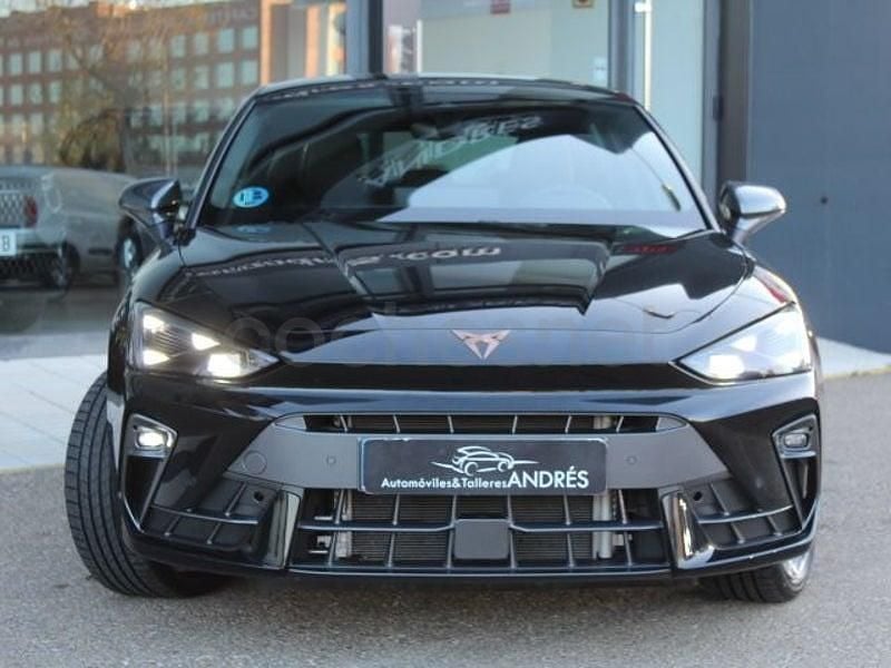Usado Cupra Leon 150 CV (110 kW) 2024 Negro Berlina
