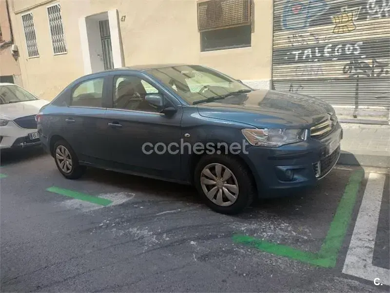 Usado Citroën C-Elysee I PureTech 82 CV (60 kW) 2016 Azul Berlina