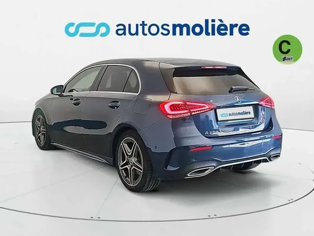 Usado Mercedes A200 163 CV (119 kW) 2021 Azul Utilitario