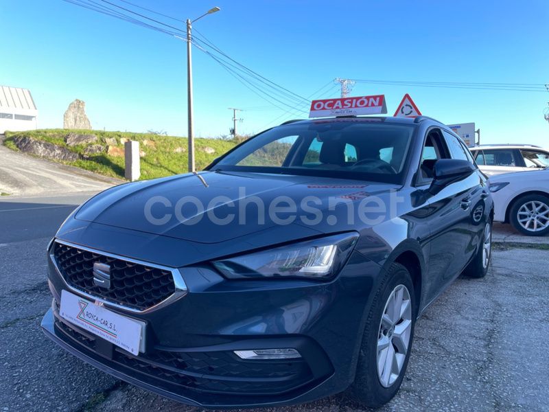 Gris / plata Usado 2021 Seat Leon Style Familiar | 19.900 € (Precio justo) - Imagen 1/4