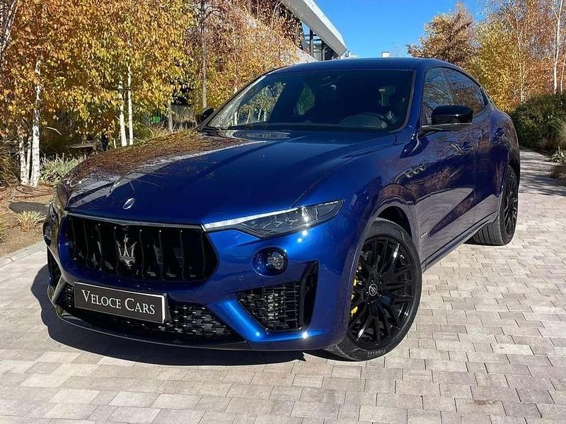 Usado Maserati Levante 350 CV (257 kW) 2020 Azul SUV