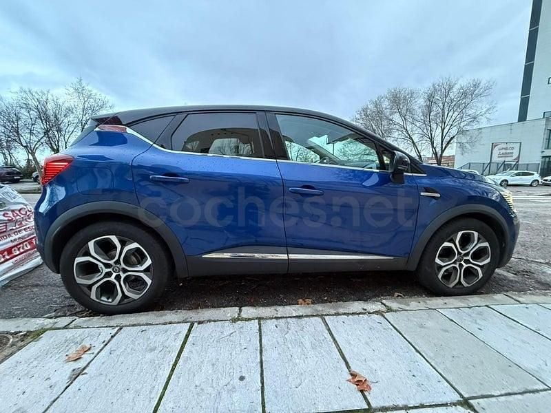 Usado Renault Captur Zen 130 CV (95 kW) 2020 Azul SUV