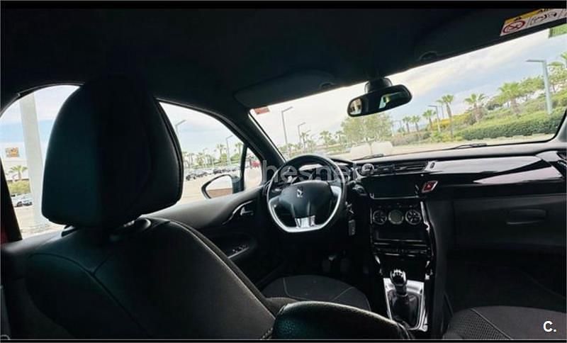 Usado Citroën DS3 114 CV (83 kW) 2014 Granate Berlina