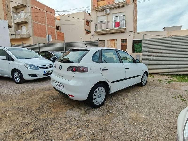 Usado Seat Ibiza 69 CV (50 kW) 2009 Blanco Utilitario