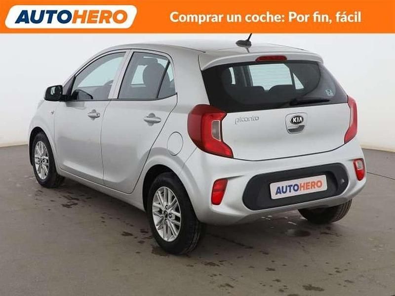 Usado Kia Picanto 67 CV (49 kW) 2021 Gris Utilitario
