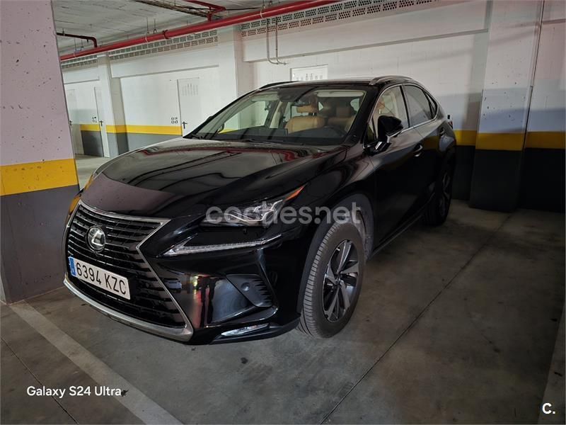 Usado Lexus NX300h Luxury Line 197 CV (144 kW) 2019 Negro SUV