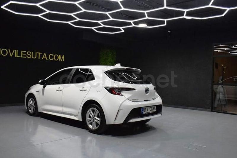 Usado Toyota Corolla Active 122 CV (89 kW) 2019 Blanco Berlina