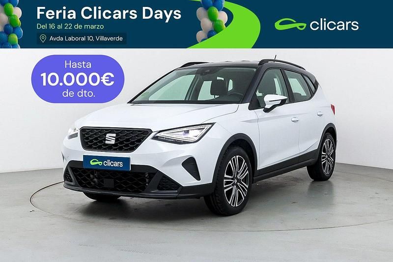 Usado Seat Arona Style 110 CV (80 kW) 2022 Blanco SUV