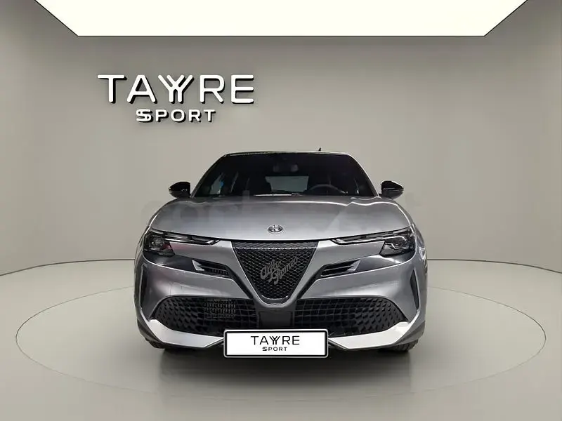 Usado Alfa Romeo GT Junior 136 CV (100 kW) 2025 Gris SUV