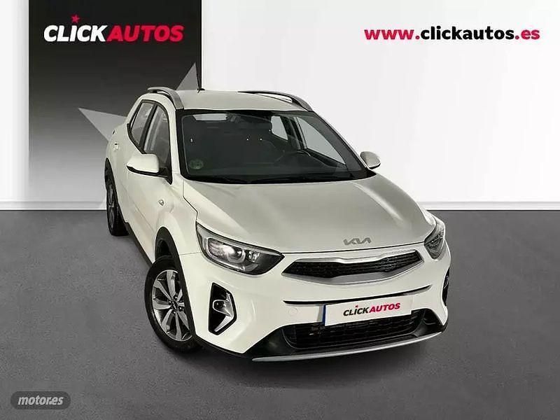 Blanco Usado 2024 Kia Stonic SUV | 18.050 € (Un poco caro) - Imagen 1/4