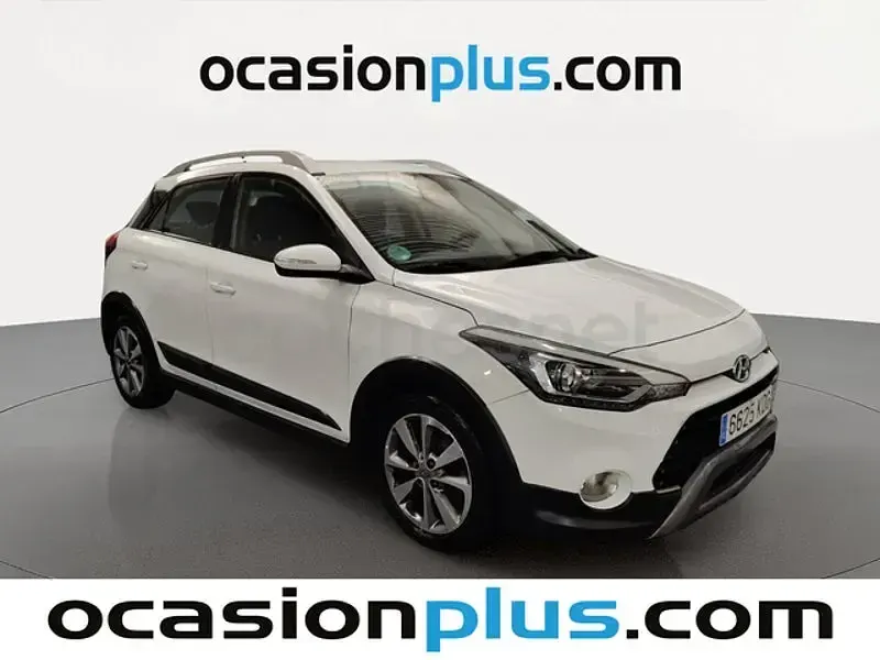 Usado Hyundai i20 Active 100 CV (73 kW) 2017 Blanco Berlina