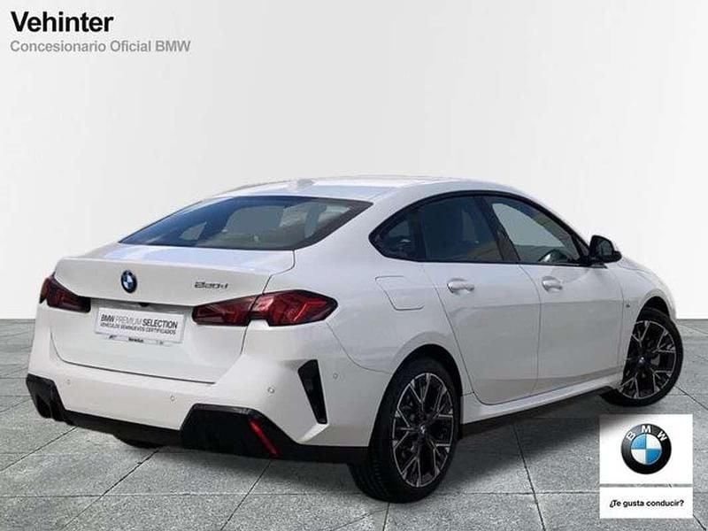 Usado BMW 220 Sport Line 163 CV (119 kW) 2025 Blanco Coupe