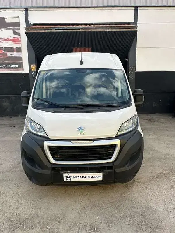Usado Peugeot Boxer S 139 CV (102 kW) 2022 Blanco Van