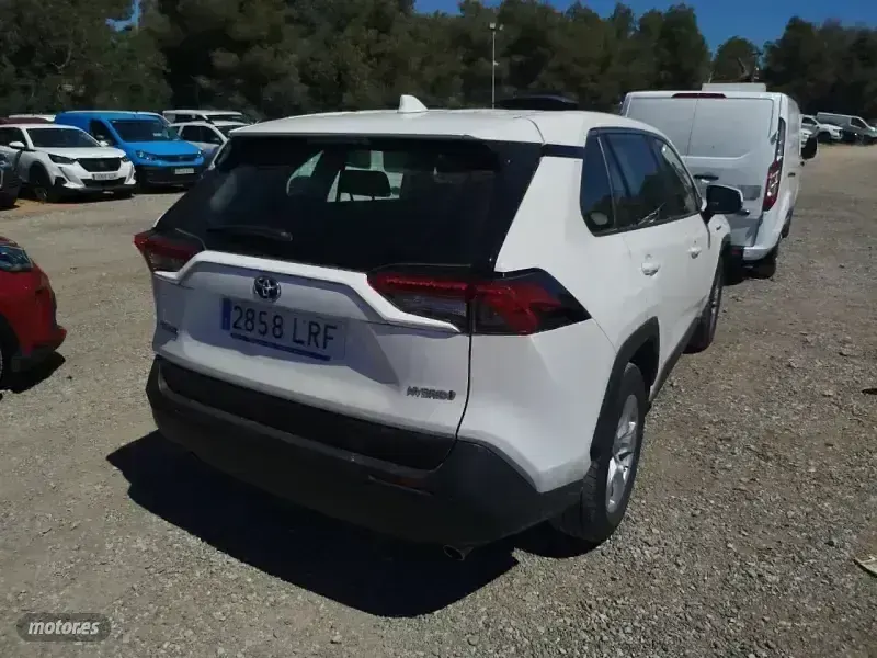 Usado Toyota RAV4 Hybrid Business Edition 218 CV (160 kW) 2021 Blanco SUV