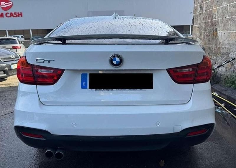 Usado BMW 330 Gran Turismo Sport Line 258 CV (189 kW) 2016 Blanco Berlina