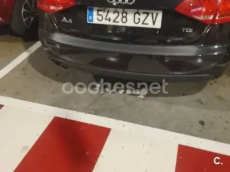 Usado Audi A4 136 CV (100 kW) 2010 Negro Berlina