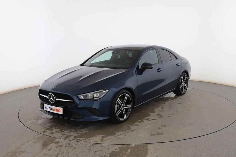 Usado Mercedes CLA200 Progressive 163 HP (119 kW) 2023 Sedan