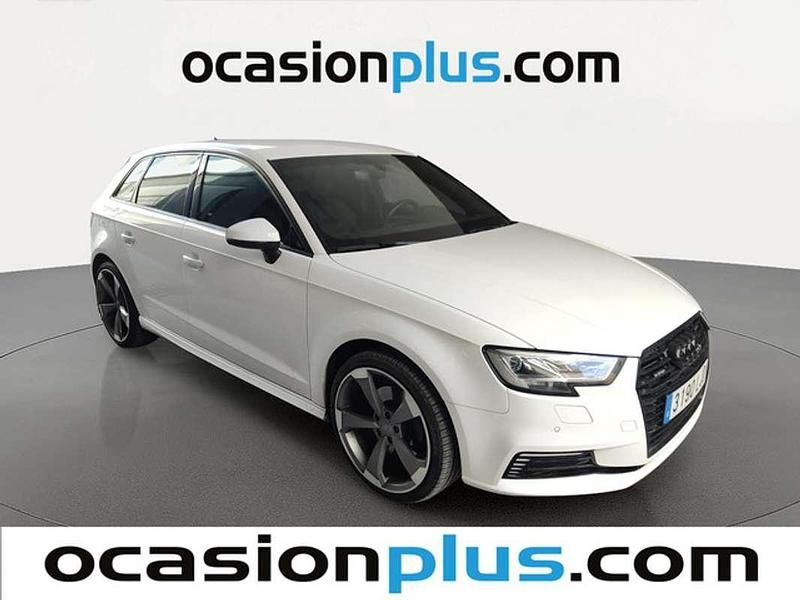 Usado Audi A3 Sportback e-tron S-Line 204 CV (150 kW) 2020 Blanco Utilitario