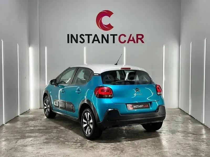 Usado Citroën C3 Feel 83 CV (61 kW) 2022 Azul Utilitario