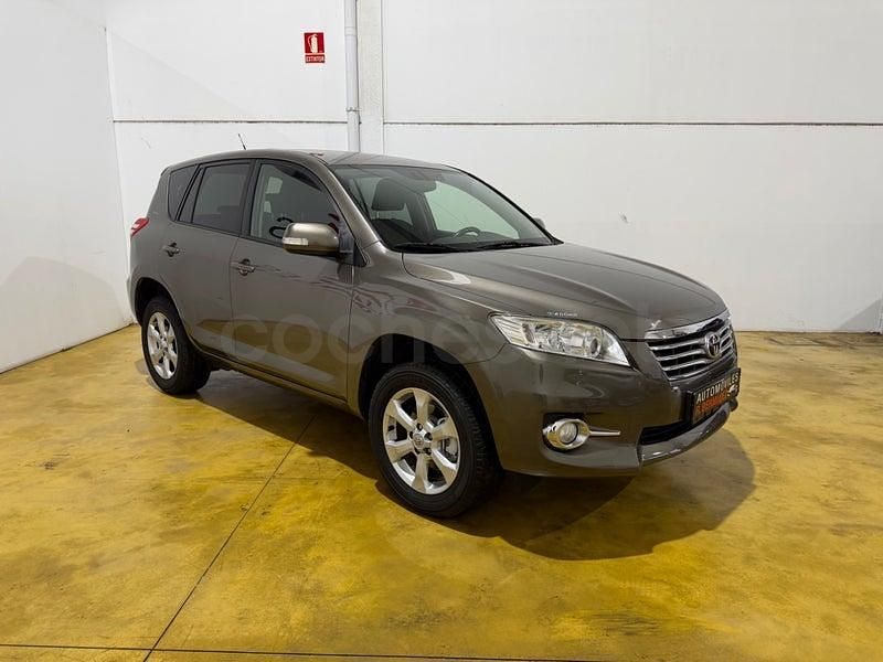 Usado Toyota RAV4 Advance 150 CV (110 kW) 2011 Marrón SUV