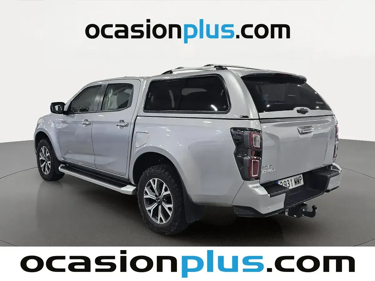 Usado Isuzu D-Max 163 CV (119 kW) 2024 Gris Pickup/Camioneta