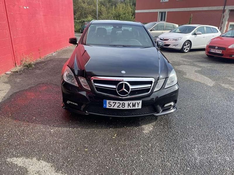 Negro Usado 2012 Mercedes E220 Avantgarde Berlina | 15.500 € (Precio justo) - Imagen 1/4