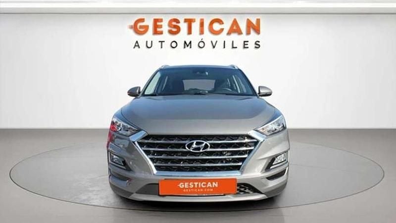 Usado Hyundai Tucson 177 CV (130 kW) 2019 Gris SUV