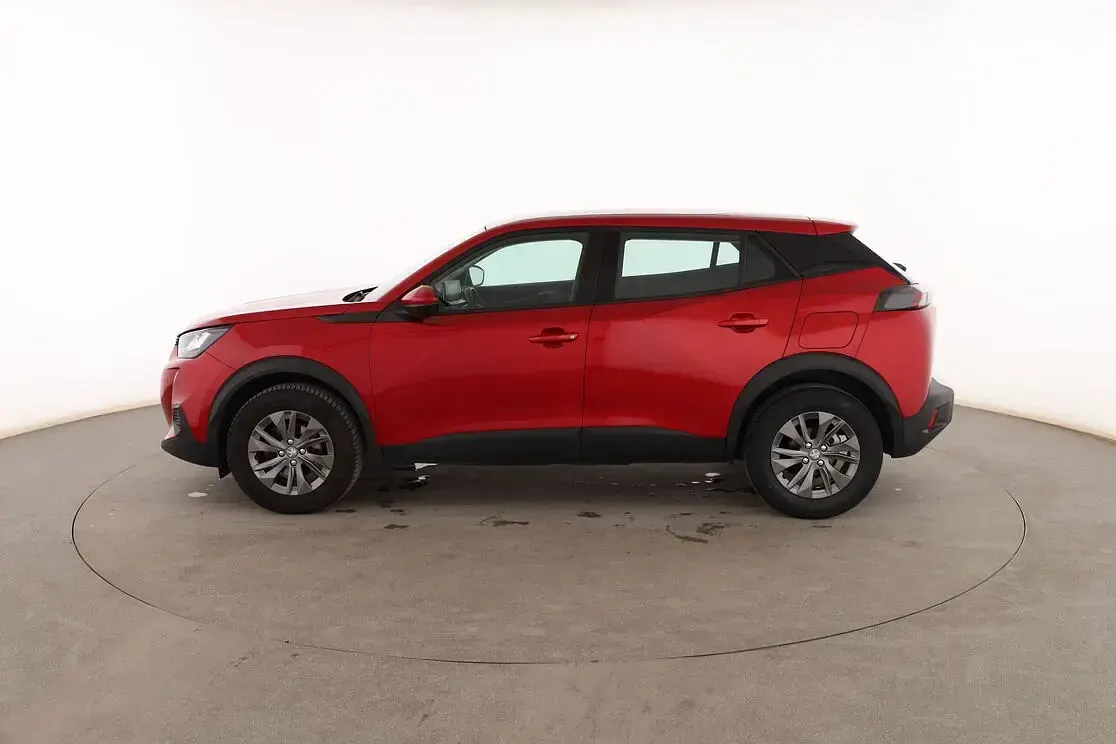 Usado Peugeot 2008 Active 102 CV (75 kW) 2020 Rojo SUV