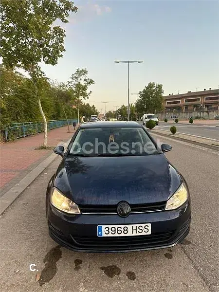 Usado VW Golf VII Sport 122 CV (89 kW) 2013 Azul Berlina