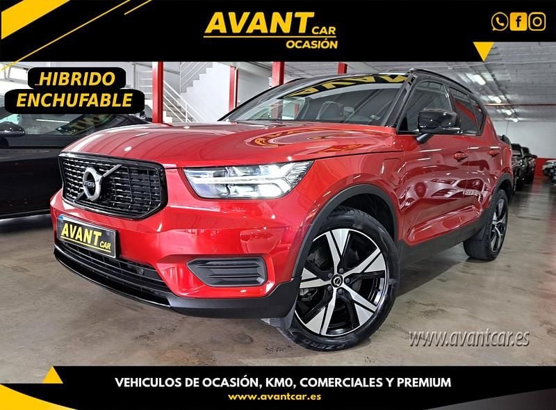 Usado Volvo XC40 R-Design 211 CV (155 kW) 2022 Rojo SUV