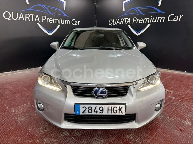 Usado Lexus CT200h 136 CV (100 kW) 2011 Gris / plata Berlina