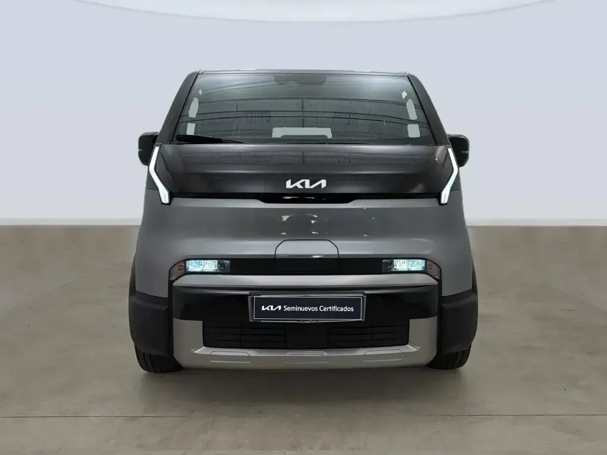 Usado Kia PV5 119 kW (163 CV) 2026 Gris Monovolumen