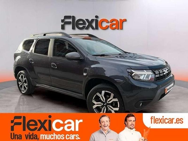 Usado Dacia Duster Essentiel 101 CV (74 kW) 2023 Gris SUV
