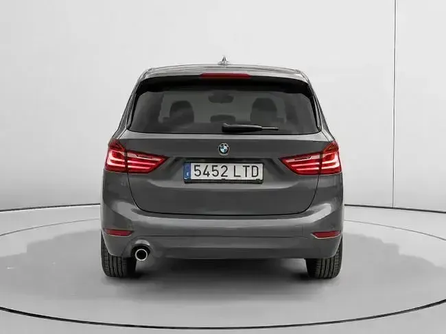 Usado BMW 216 Gran Tourer Advantage 109 CV (80 kW) 2021 Blanco Monovolumen