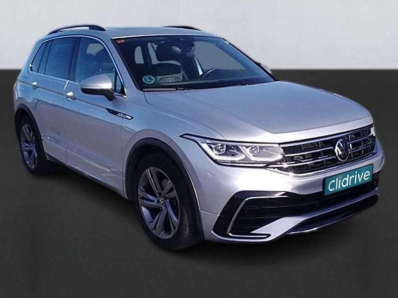 Usado VW Tiguan R-line 150 CV (110 kW) 2021 SUV