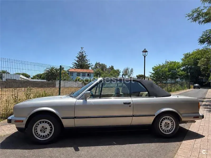Usado BMW 325 Cabriolet 170 CV (125 kW) 1990 Beige Descapotable