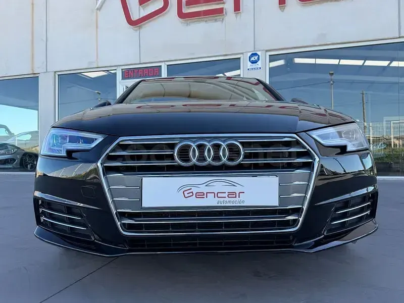 Usado Audi A4 S-Line 150 CV (110 kW) 2016 Negro Berlina