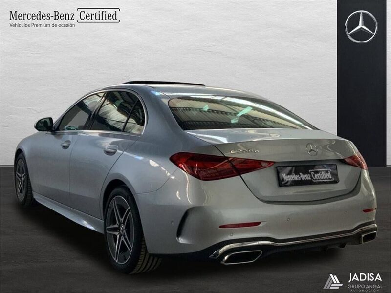 Usado Mercedes C220 AMG line 200 CV (147 kW) 2021 Gris Berlina