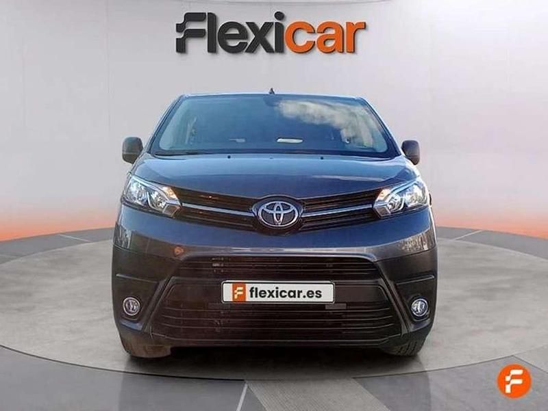 Usado Toyota Proace Comfort 120 CV (88 kW) 2025 Gris Monovolumen