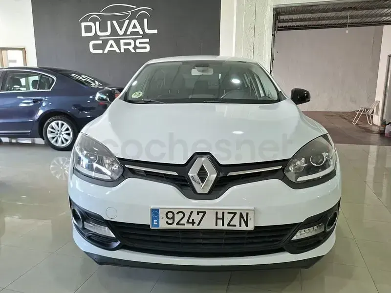 Usado Renault Mégane III Bose Edition 110 CV (80 kW) 2014 Blanco Berlina