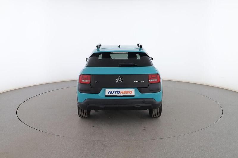 Usado Citroën C4 Feel 100 CV (73 kW) 2016 Azul SUV