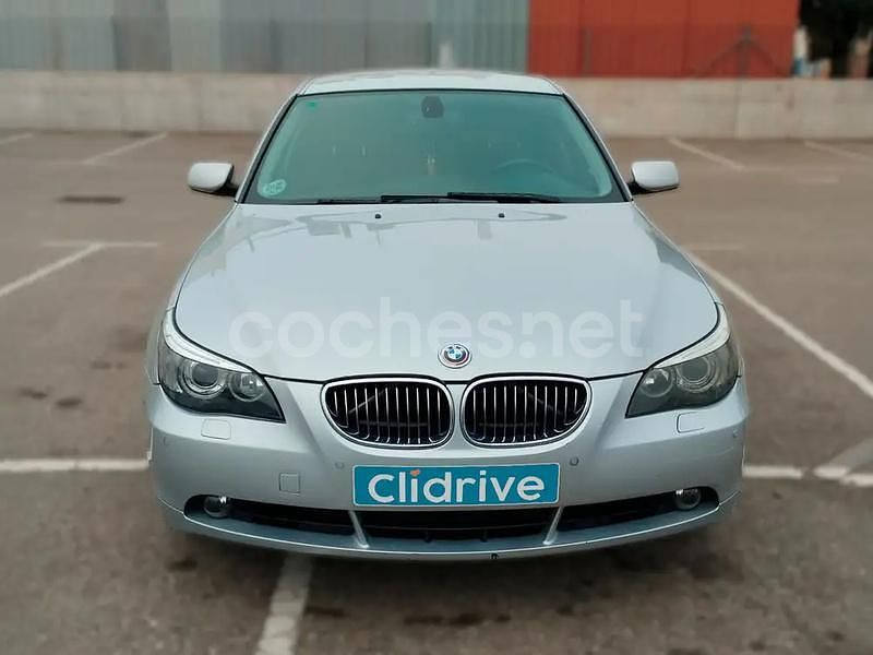 Usado BMW 530 Gran Turismo 245 CV (180 kW) 2006 Gris / plata Berlina