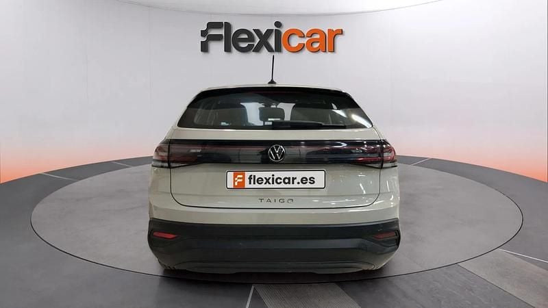 Usado VW Taigo Life 95 CV (69 kW) 2023 Beige SUV