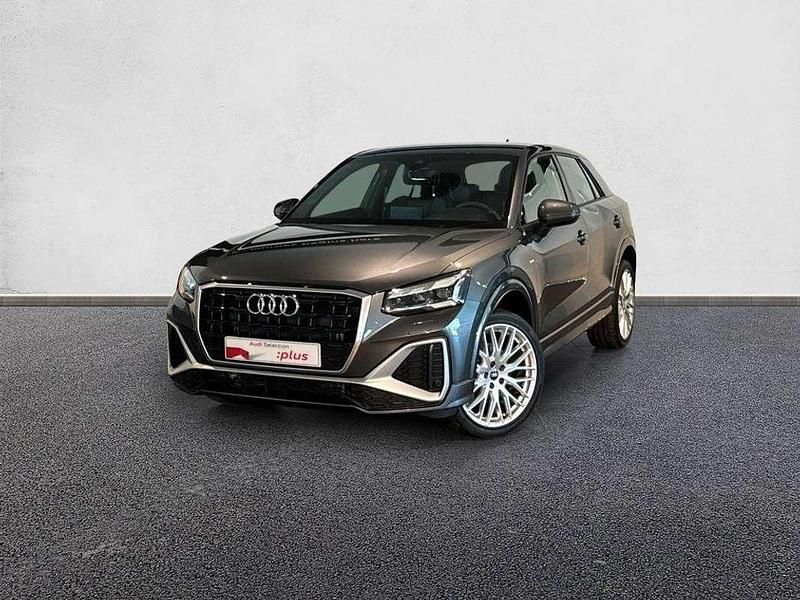 Gris Usado 2024 Audi Q2 SUV | 37.290 € (Un poco caro) - Imagen 1/4