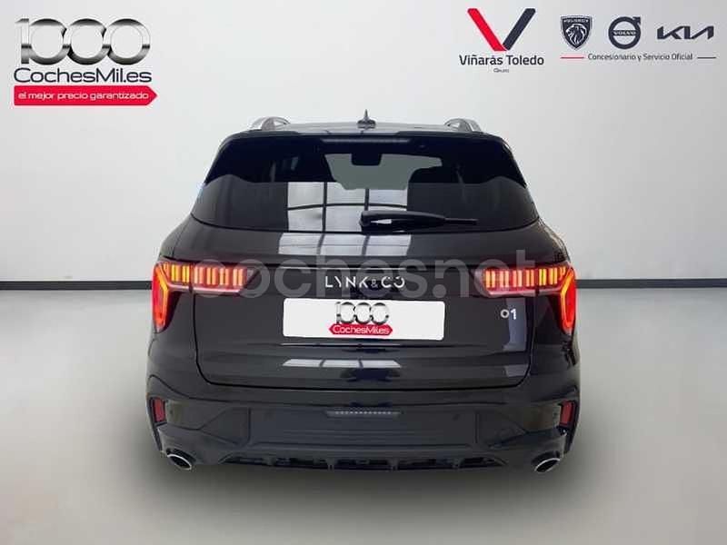 Usado Lynk & Co 01 261 CV (191 kW) 2023 Negro SUV