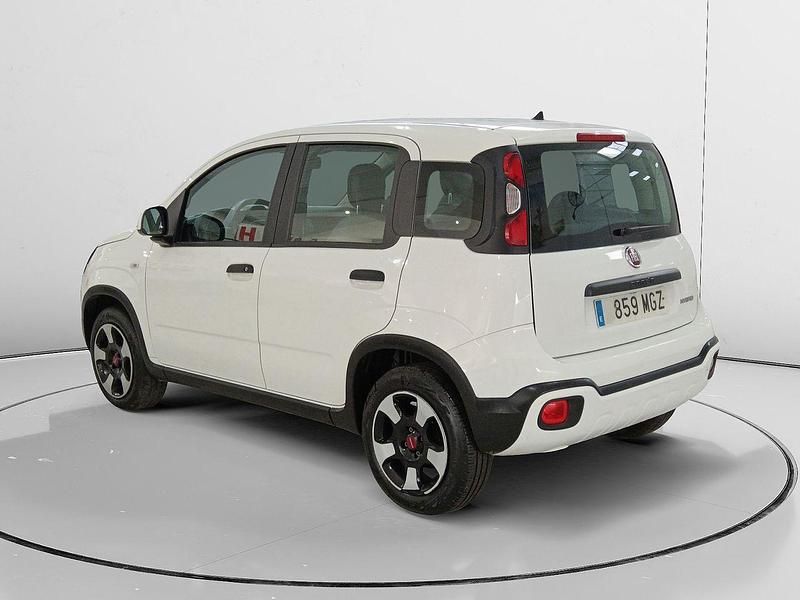 Usado Fiat Panda Cross Cross 69 CV (50 kW) 2023 Blanco Utilitario
