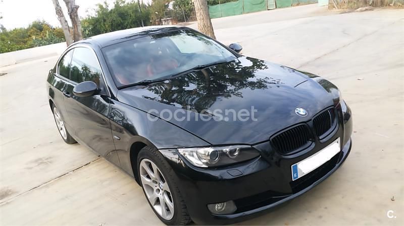Usado BMW 320 177 CV (130 kW) 2007 Negro Coupe